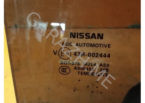 Стекло заднее правое Nissan Pathfinder R52 (12-16 гг)