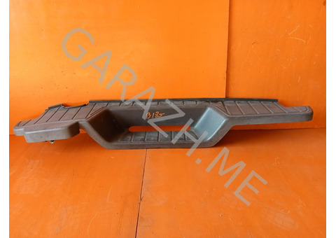 Накладка заднего бампера Hummer H3 (05-10 гг)