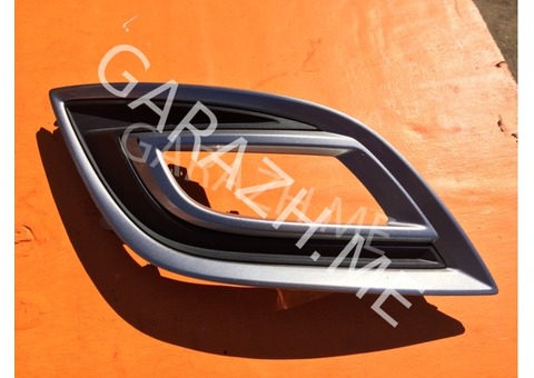 Окантовка противотуманной фары правая Mazda CX-9 (06-12 гг)