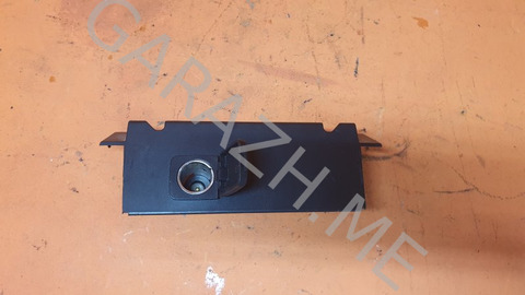 Кронштейн прикуривателя Ford Explorer 2013 [BB537804569A] U502 3.5