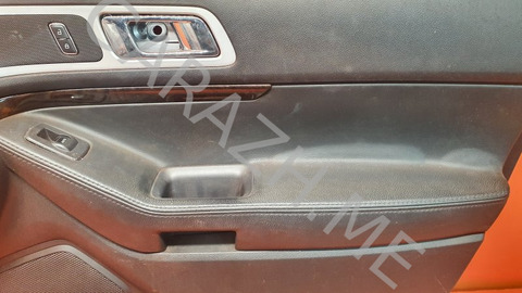 Обшивка двери Ford Explorer 2013 [BB537823942] U502 3.5, передняя правая
