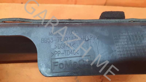 Решетка стеклоочистителя Жабо Ford Explorer 2011 BB5378021A36 U502 3.5