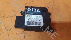 Моторчик заслонки отопителя Ford Explorer 2011 T1010120F U502 3.5