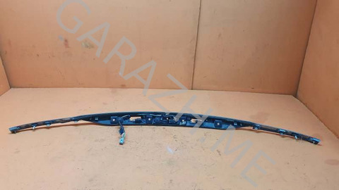 Накладка двери багажника Ford Explorer 2013 BB5313B482AGW U502 3.5