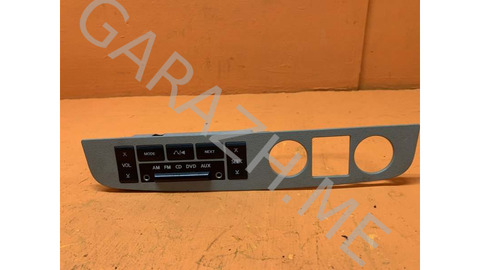 Блок кнопок управления магнитолой Infiniti Qx56 2010 28260ZQ10D JA60 5.6, задний