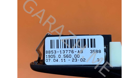 Плафон освещения Ford Explorer 2011 BB5313776AB U502 3.5, задний