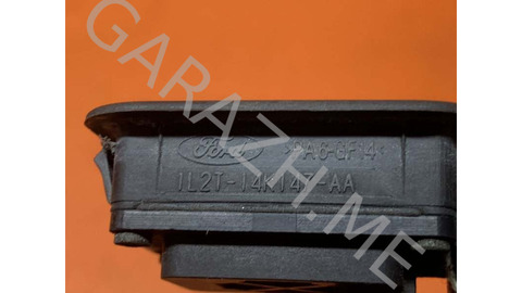 Кнопка открывания багажника Land Rover Evoque 2014 1L2T14K147AA L538 2.0 БЕНЗ