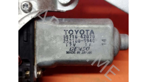 Стеклоподъемник двери Toyota Highlander 2004 8571042070 XU20 3.3, задний правый