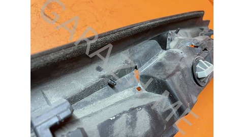 Накладка порога внешняя Mazda Cx-9 2018 TK4851P41 TC 2.5, правая