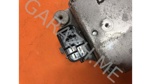 Блок управления рулевой рейкой Lexus Rx400 2007 8965048010