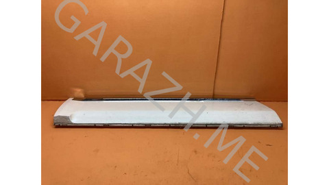 Накладка двери Infiniti Qx56 2007 808717S600 JA60 5.6 БЕНЗИН, передняя левая