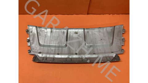 Накладка бампера Land Rover Evoque 2013 BJ3217F954A L538 2.0 БЕНЗ, задняя