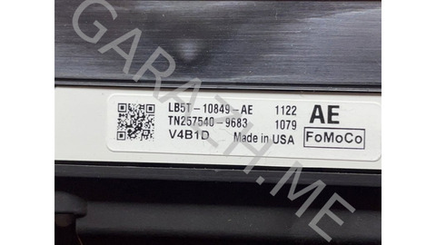 Приборная панель Ford Explorer 2020 LB5T10849AE U625 2.3
