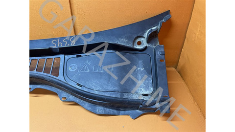 Решетка стеклоочистителя Жабо Ford Explorer 2020 LB5BS02223AGW U625 2.3