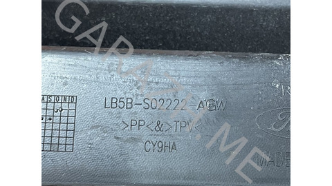 Решетка стеклоочистителя Жабо Ford Explorer 2020 LB5BS02223AGW U625 2.3
