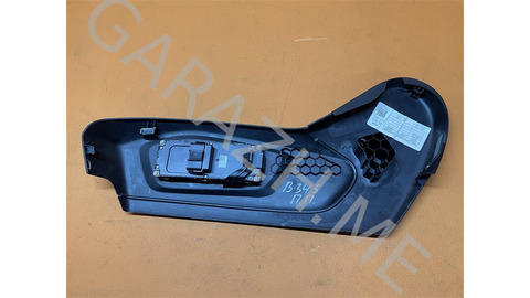 Накладка сиденья Ford Explorer 2020 LB5BS62184BBW U625 2.3, передняя правая