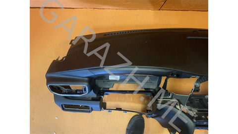 Торпедо Ford Explorer 2020 U625 2.3