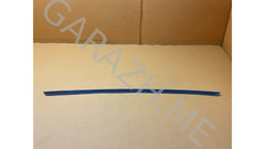 Молдинг лобового стекла Ford Explorer 2020 LB5BS025A52AGW U625 2.3, правый