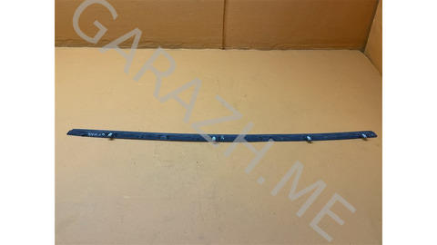 Молдинг лобового стекла Ford Explorer 2020 LB5BS025A52AGW U625 2.3, правый