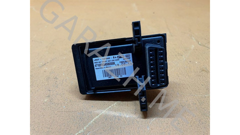 OBD диагностический разъем Ford Explorer 2020 LB5T14F642BA U625 2.3