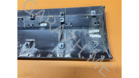 Накладка двери Ford Explorer 2020 LB5BS20848BCW U625 2.3, передняя правая